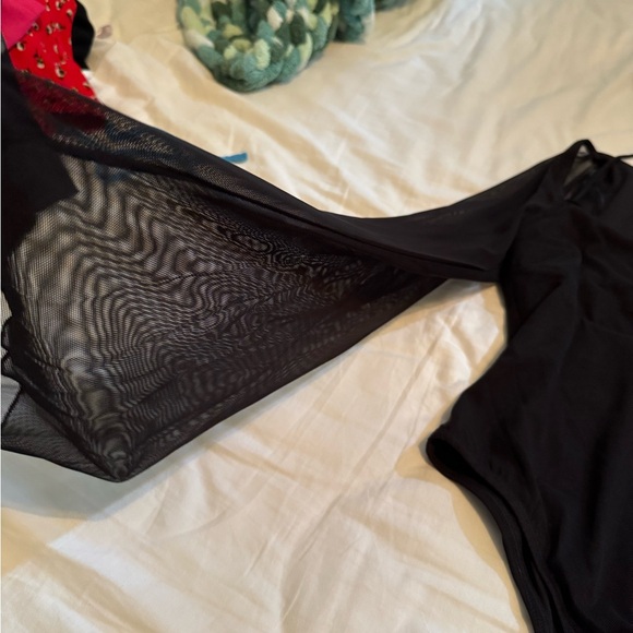 Black Sheer sleeved Long Sleeve Bodysuit - Picture 4 of 4
